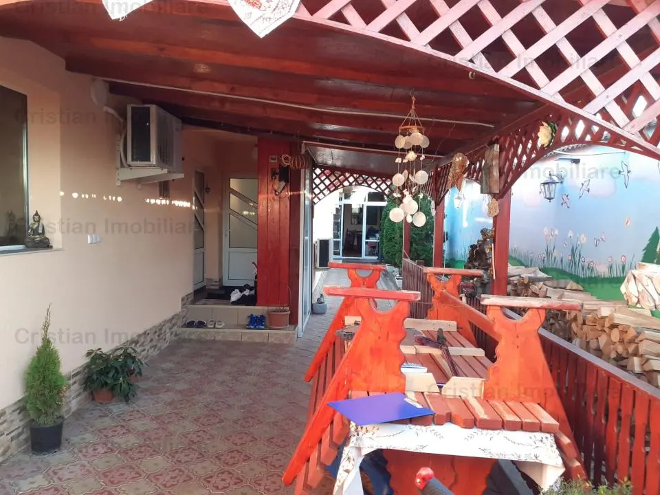 SUPER VILA 2018  P+M + SPATIU COMERCIAL 400mp. MOBILAT, Chercea - foto 4