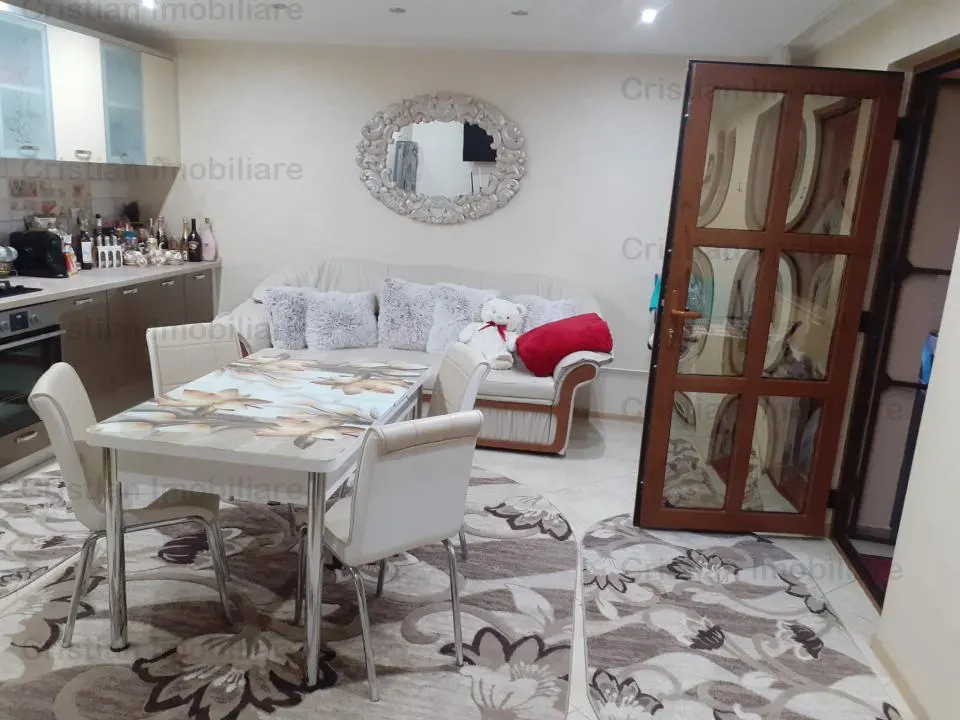 SUPER VILA 2018  P+M + SPATIU COMERCIAL 400mp. MOBILAT, Chercea - foto 5