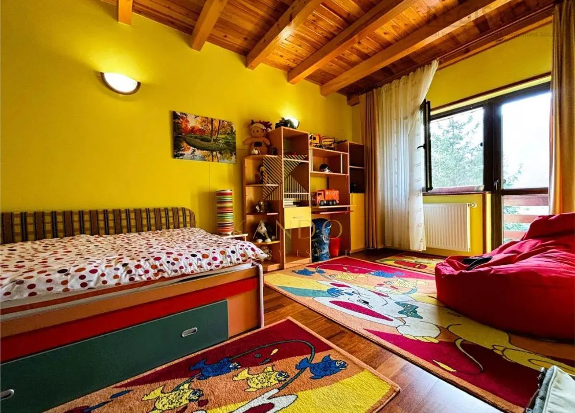 Dimineti cu munti la fereastra â€“ proprietate unica - foto 9