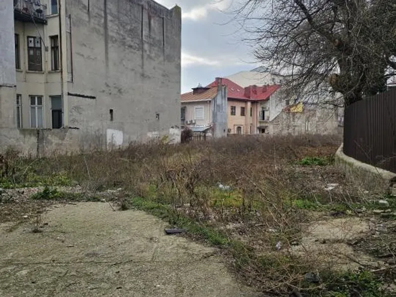 Cladire de birouri - Str. Schitu Magureanu - foto 5