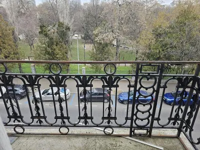 Cladire de birouri - Str. Schitu Magureanu - foto 8
