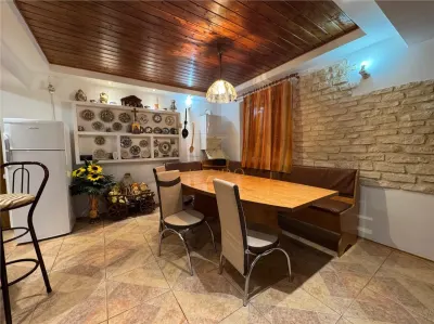 Refugiu de vis in Busteni â€“ casa cocheta cu teren generos si priveliste spectaculoasa - foto 6