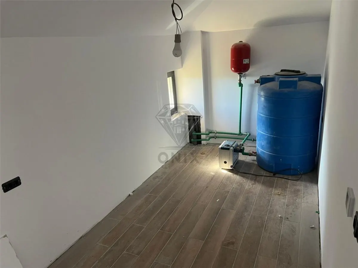 Pensiune noua de vanzare in Slanic Prahova â€“ 400 mp utili, zona centrala, ideala pentru investitie - foto 11