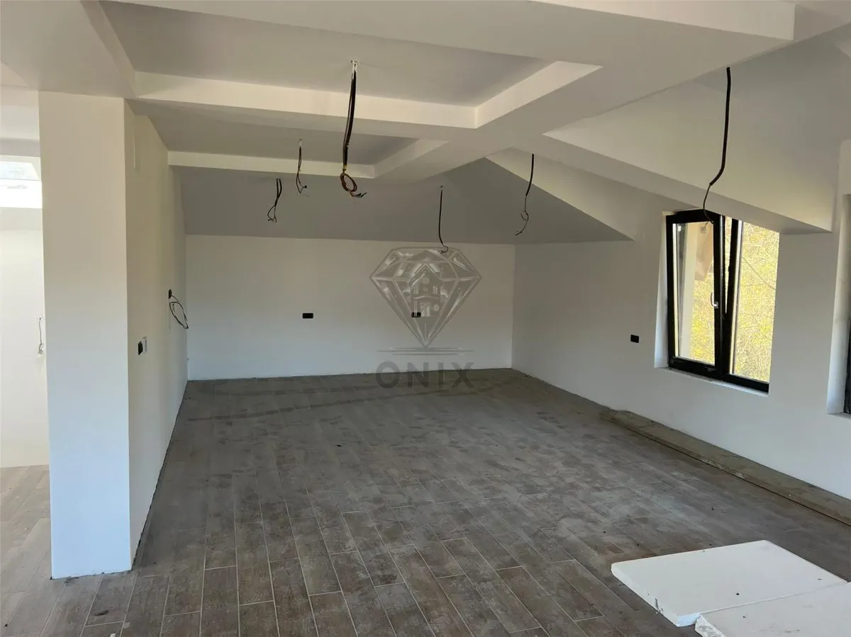 Pensiune noua de vanzare in Slanic Prahova â€“ 400 mp utili, zona centrala, ideala pentru investitie - foto 14