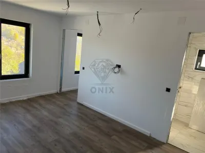 Pensiune noua de vanzare in Slanic Prahova â€“ 400 mp utili, zona centrala, ideala pentru investitie - foto 17
