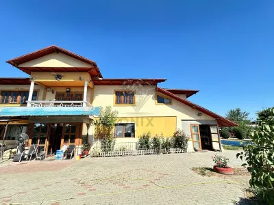 Casa si teren 3567 mp cu piscina, livada si helesteu â€“ Corlatesti - foto 1
