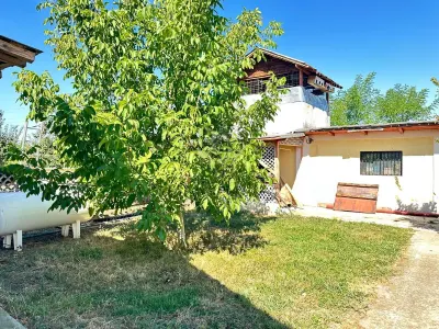 Casa si teren 3567 mp cu piscina, livada si helesteu â€“ Corlatesti - foto 14