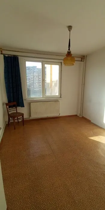 Apartament 3 camere Grivitei, etaj 5, vedere sud,liber,126900 Euro - foto 4