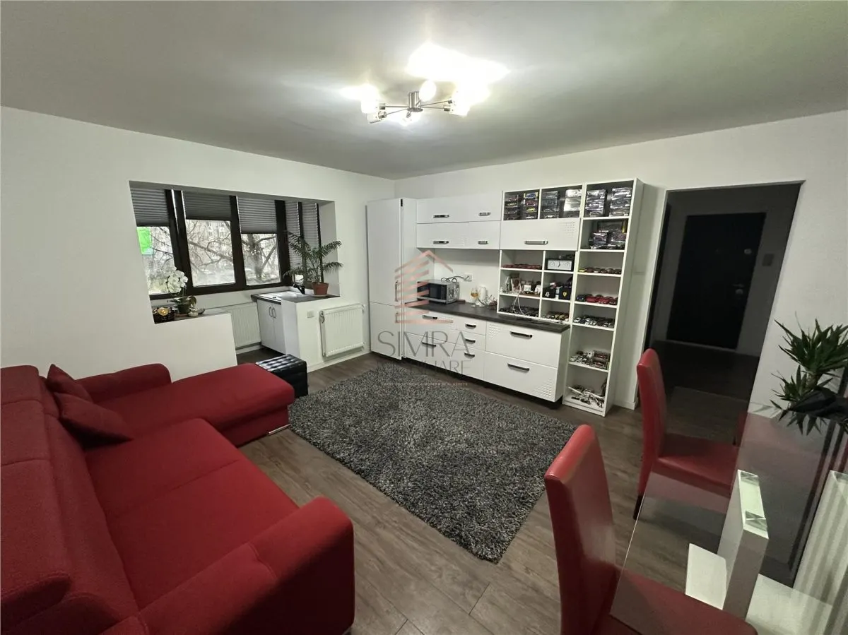 Apartament 3 camere semidecomandat, rogerius - foto 1