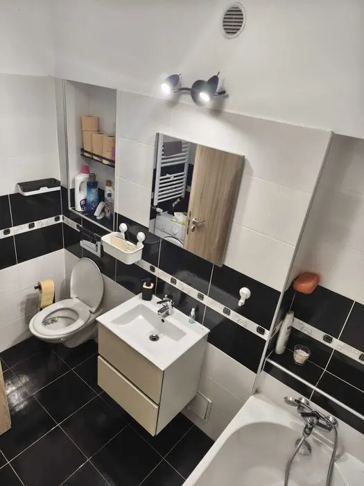 Apartament 2 camere zona Tractorul-Coresi,mobilat,parcare,127500 Euro - foto 6