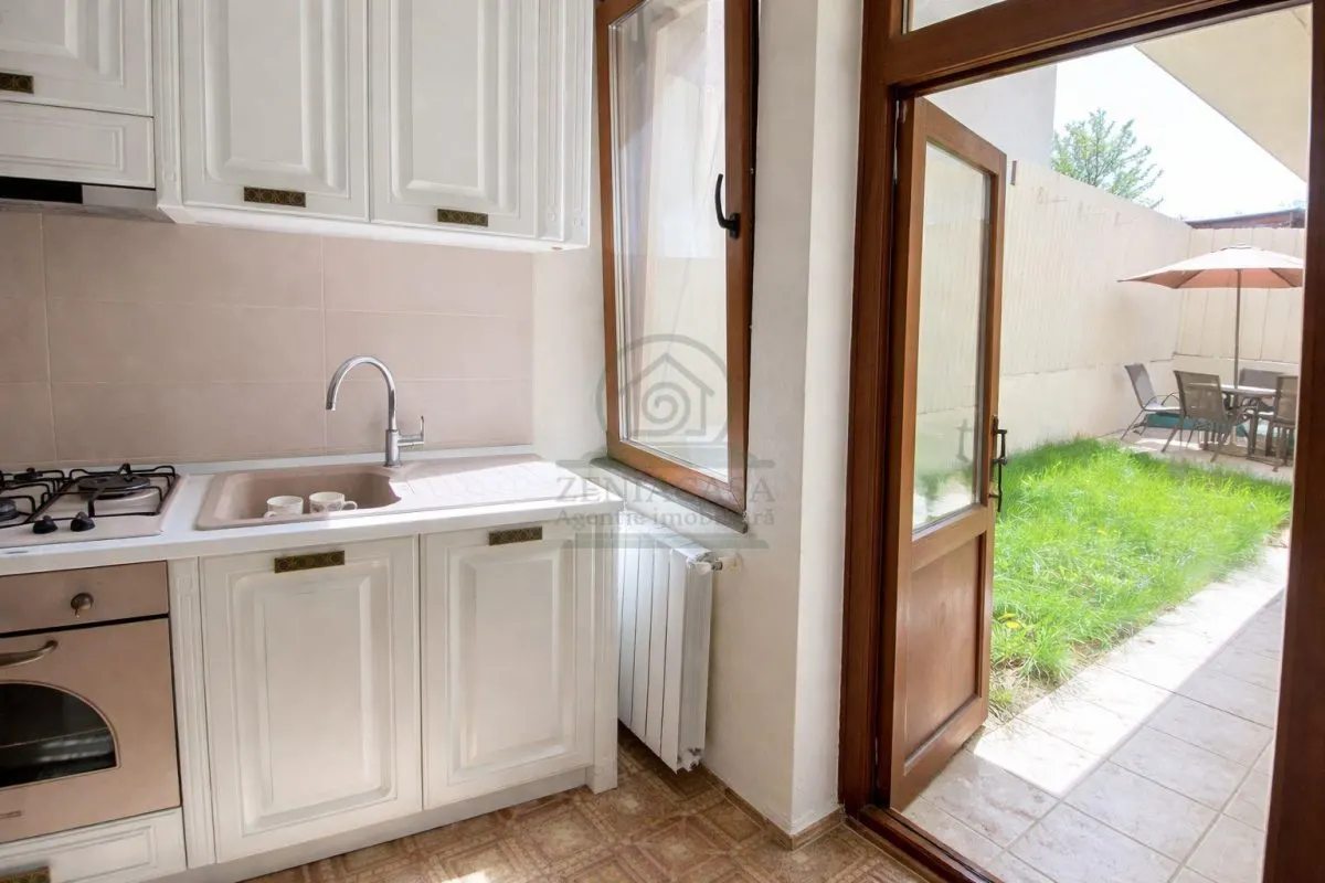 Apartament Centru Iasi pe doua nivele 120 mp + gradina 70 mp - foto 12