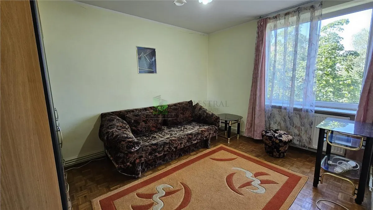 Apartament 2 camere Tractorul-statie mobilat 350 Euro - foto 2