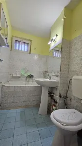 Apartament 2 camere Tractorul-statie mobilat 350 Euro - foto 8