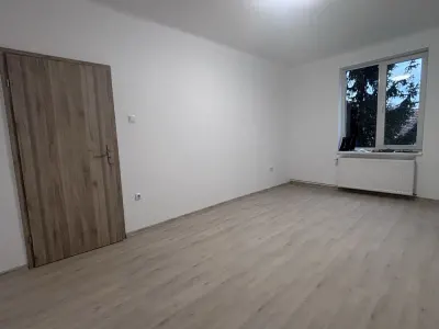 2 camere Avram Iancu,renovat lux,125000 Euro - foto 1