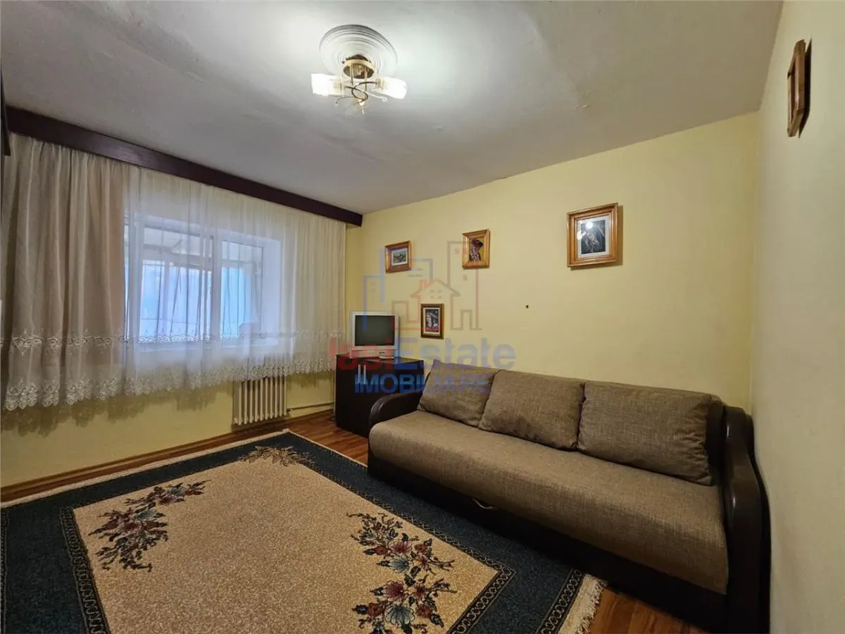 Apartamente 2 camere Nicolina zona Pizza Nico - foto 1