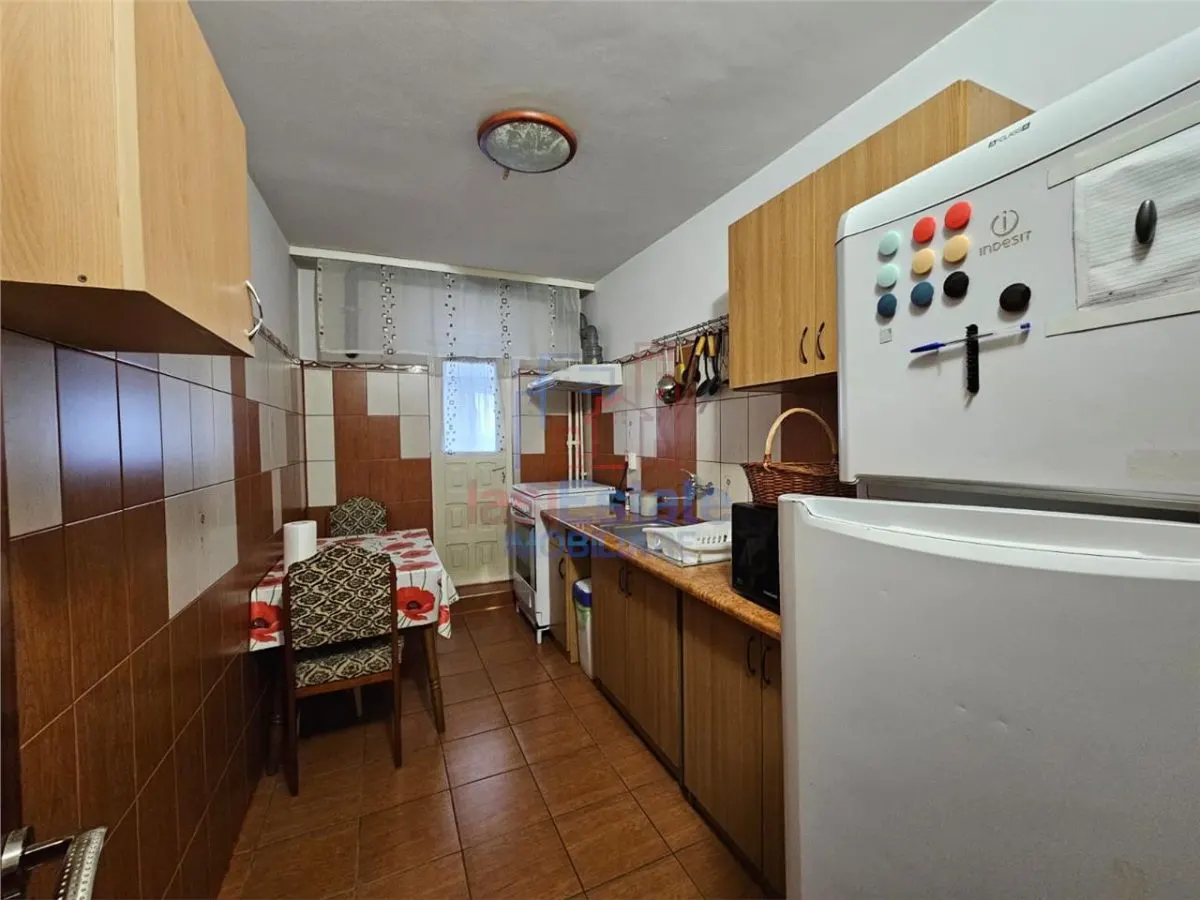 Apartamente 2 camere Nicolina zona Pizza Nico - foto 5