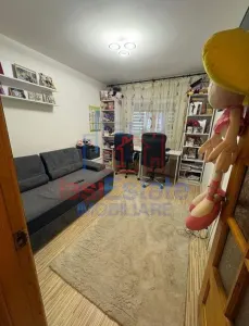 Apartament 3 camere zona Frumoasa - foto 2
