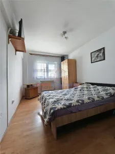 Apartament 3 camere Frumoasa Bd Poitiers - foto 2