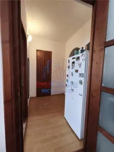 Apartament 3 camere Frumoasa Bd Poitiers - foto 4