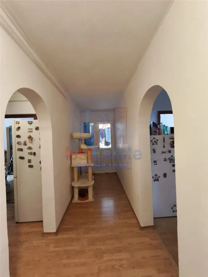 Apartament 3 camere Frumoasa Bd Poitiers - foto 6