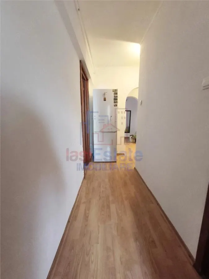 Apartament 3 camere Frumoasa Bd Poitiers - foto 7