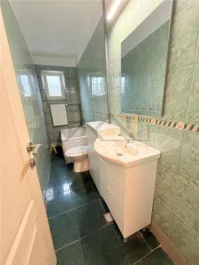 Apartament 2 camere, 40 mp - Zona Sagului - foto 11