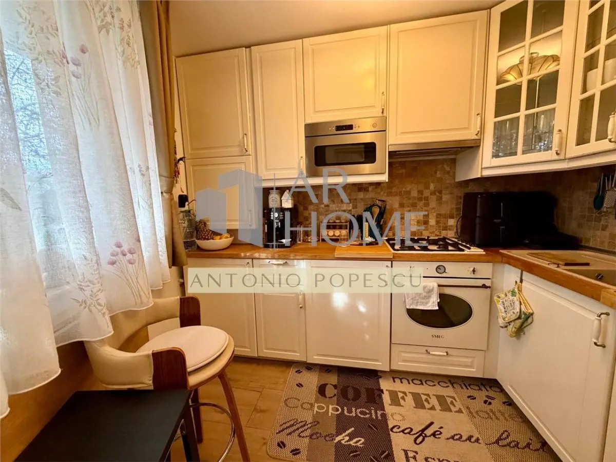 Apartament 2 camere, tip duplex, curte proprie, Ploiesti,  central - foto 3