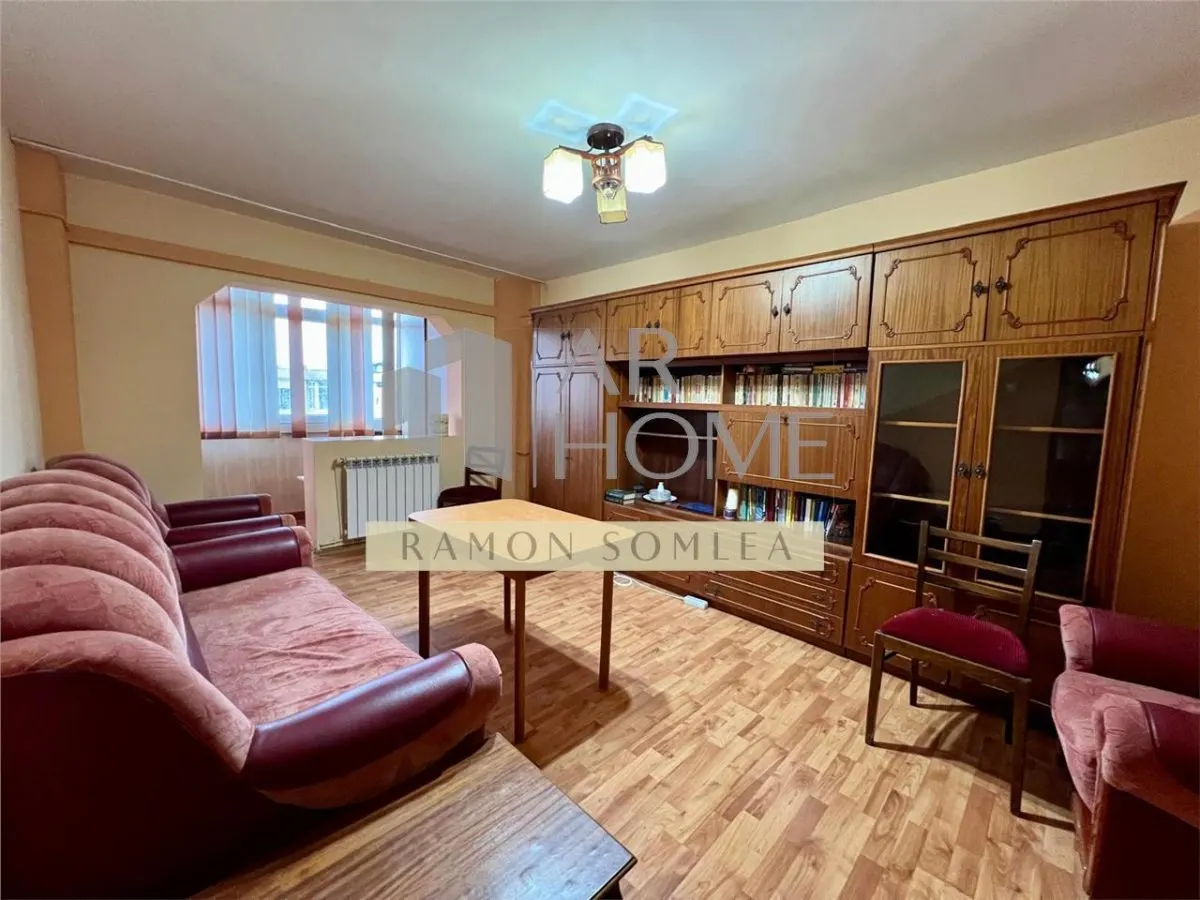 Vanzare apartament 4 camere, spatios, 9 mai, Ploiesti - foto 1