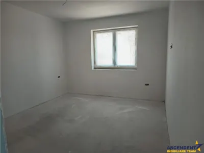 Design minimalist, rafinament maxim – Casa ta moderna in Sanpetru - foto 24
