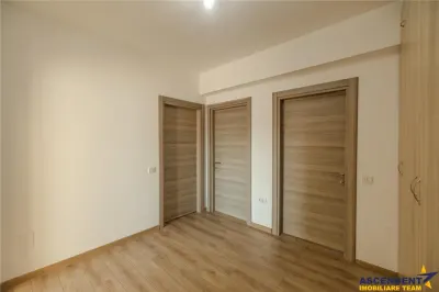 Apartament 2 camere,tip penthouse,mobilat.utilat.2 terase,100mp,Tractorul,Brasov. - foto 17