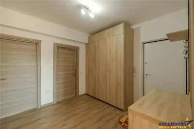Apartament 2 camere,tip penthouse,mobilat.utilat.2 terase,100mp,Tractorul,Brasov. - foto 21