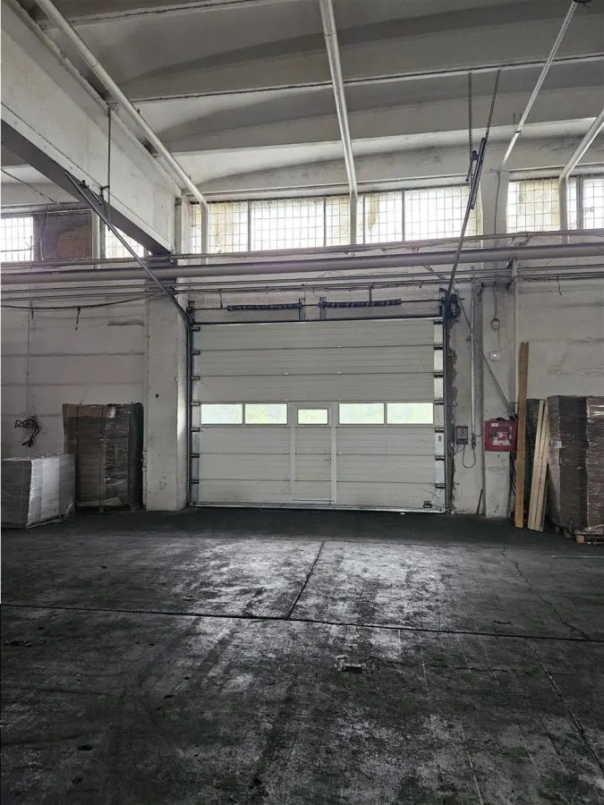 Spatiu Industrial - 900 mp - Depozitare - Distributie - foto 11