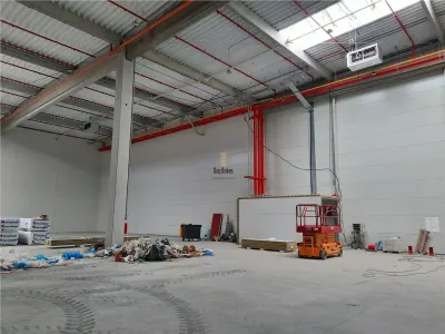 Spatiu Industrial - 7050 mp - Logistica - Productie - Depozitare - Distributie - foto 13