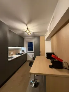 Apartament 2 camere, decomandat, renovat, echipat, Tractorul, Brasov - foto 3