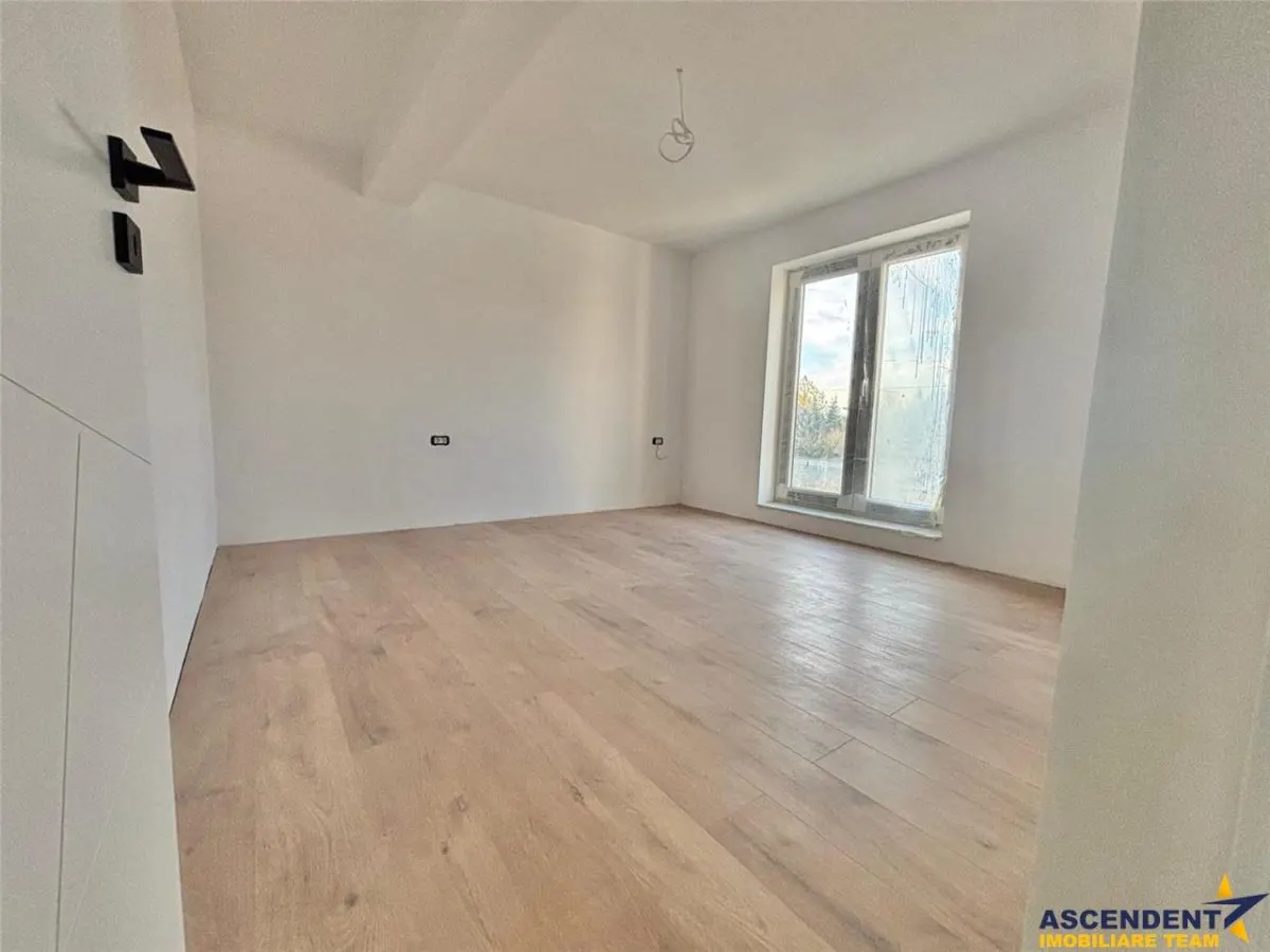 Descopera eleganta unui nou inceput: Casa la cheie in Nova Residence Sanpetru, Brasov - foto 12