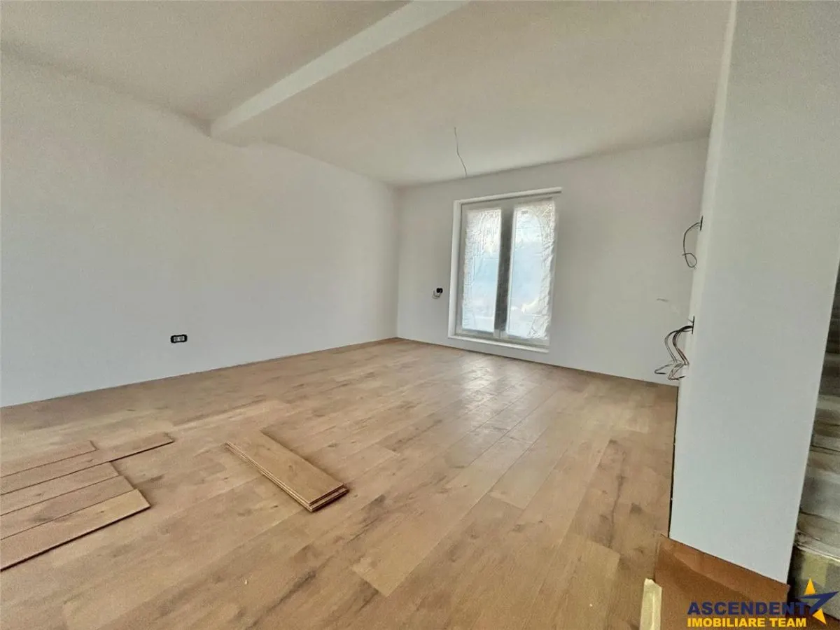 Descopera eleganta unui nou inceput: Casa la cheie in Nova Residence Sanpetru, Brasov - foto 14