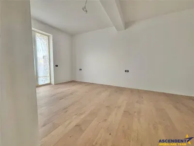 Descopera eleganta unui nou inceput: Casa la cheie in Nova Residence Sanpetru, Brasov - foto 5