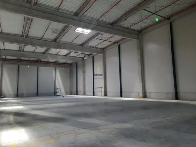 Spatii Industriale - 15000 mp - Logistica - Depozitare - Productie - foto 19
