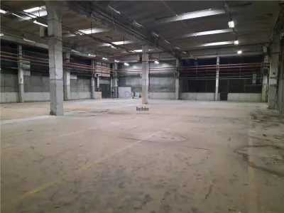 Spatiu Industrial - 2500 mp - Productie - Depozitare - foto 3