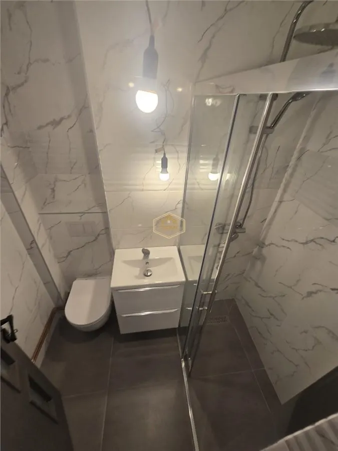 Apartament cu 2 camere, la parter | Complet renovat - Micro 14 - foto 11