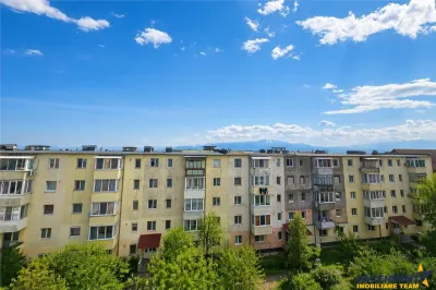 Apartament 2 camere, zona centrala Codlea, mobilat, balcon inchis - foto 11