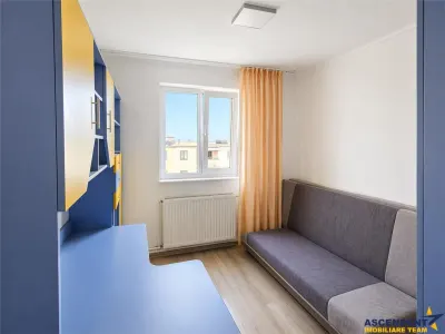 Apartament 2 camere, zona centrala Codlea, mobilat, balcon inchis - foto 4