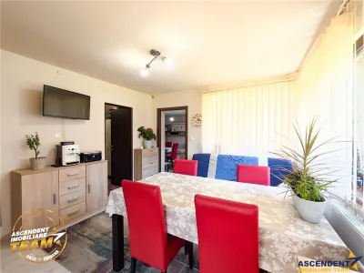 Vrei sa auzi ciripitul pasarilor,sa fii langa izvoarele termale:Casa modern utilata, Valcele, Covasna - foto 12