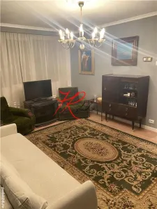 Vanzare apartament 3 camere Teiul Doamnei, renovat - mobilat - foto 1