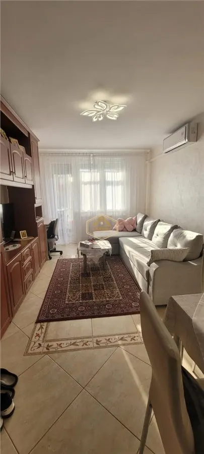 Apartament  2 camere cu balcon  | Aleea Postavaru | Carpați 1 | Etaj 4 - foto 11