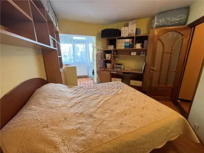 Apartament 3 camere Nicolina 2 - foto 3
