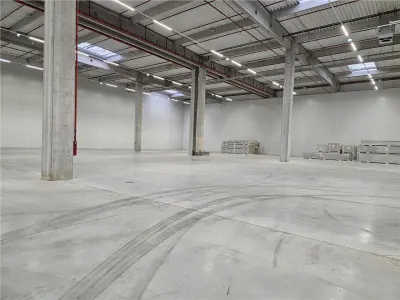 Spatiu Industrial - 4500 mp - Logistica - Productie - Depozitare - foto 9