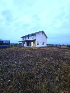 Duplex modern, cu 4 camere in Cionchesti â€“ Liniste, Natura si Confort - foto 24