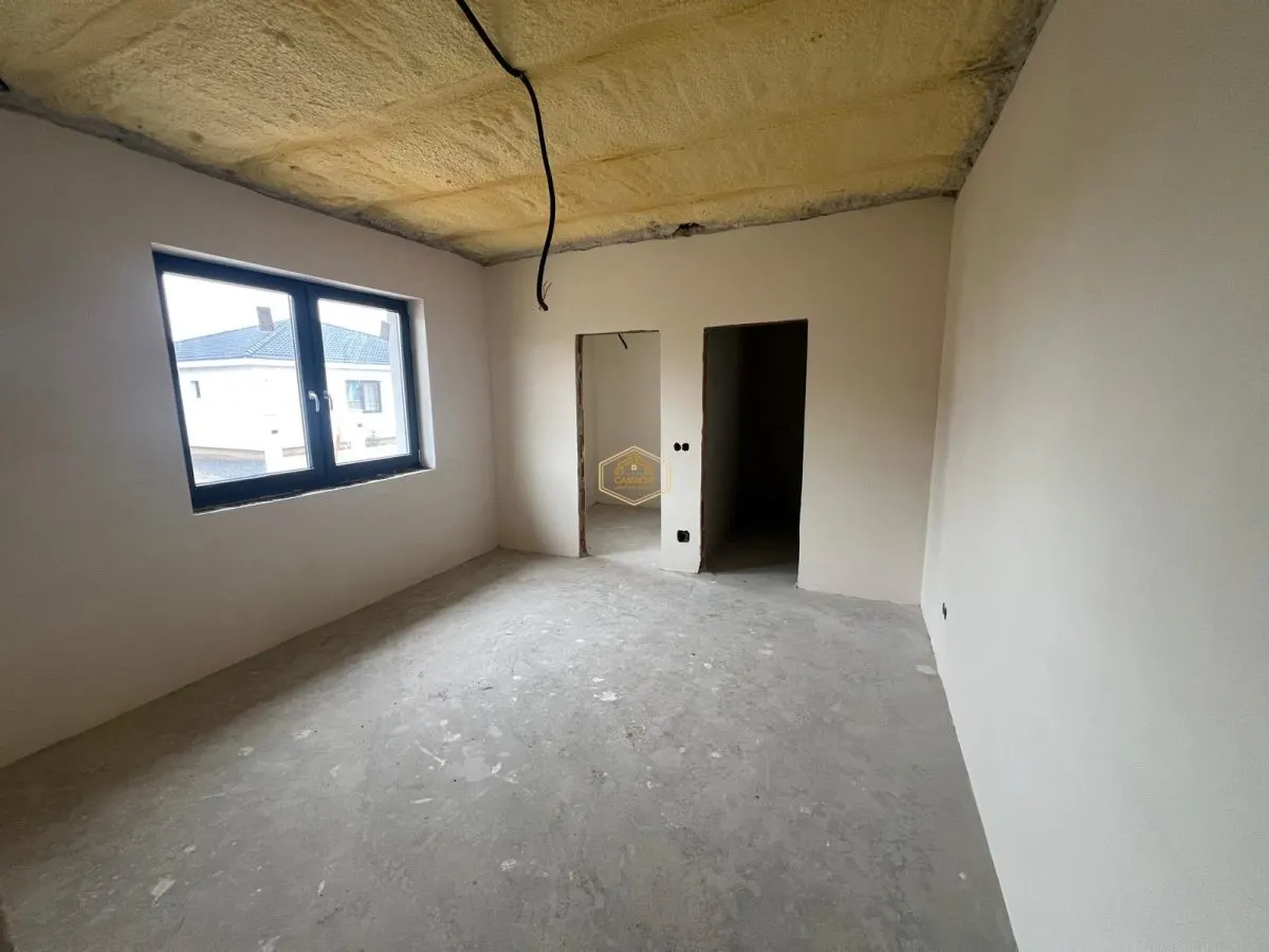 Casa Noua cu 4 camere în Lazuri | Teren 550 mp | Ansamblu rezidențial privat - foto 12