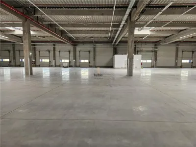 Spatiu Industrial - 4300 mp - Logistica - Productie - Depozitare - Distributie - foto 6